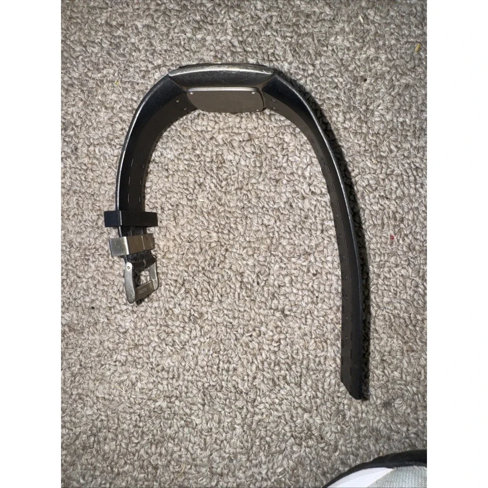 Skagen Denmark Men 390LTRM Titanium Case Silicon Band Hardened Quartz Watch‎